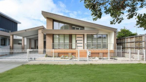 Villa Marina, Lakes Entrance